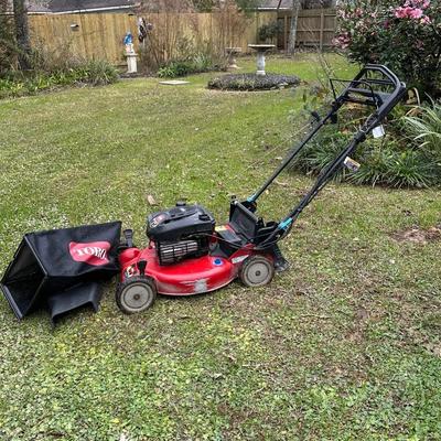 TORO ~ Electric Start Lawnmower ~ *Read Details