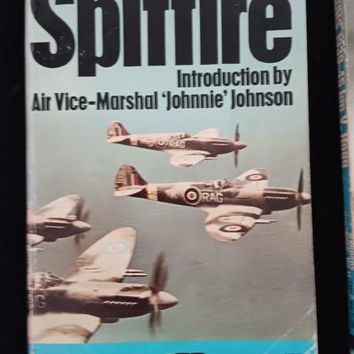 Ballantine's Illustrated weapons History of WWII Books -volumes - Paperback - Bennett Books