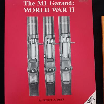 Military M1 Garand Rifle manual books WWII - Collectible booklets