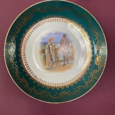 Hibble decorative plate