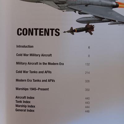 American Military Aircraft & Military Aircraft, Tanks & Warships hardback books