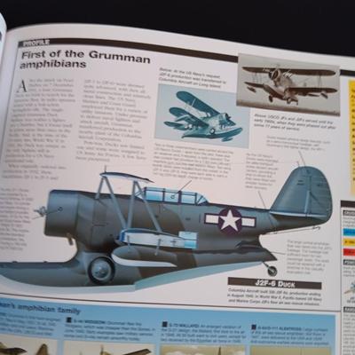 American Military Aircraft & Military Aircraft, Tanks & Warships hardback books