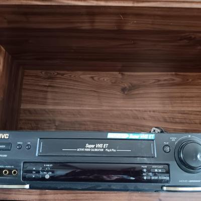 JVC Super VHS ET VCR plus Video Cassette Recorder with VHS tape collection