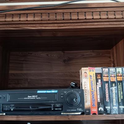 JVC Super VHS ET VCR plus Video Cassette Recorder with VHS tape collection