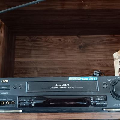 JVC Super VHS ET VCR plus Video Cassette Recorder with VHS tape collection