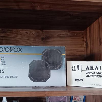Akai Dynamic Microphone DM-13 with Audiovox 6" Coaxial stereo speakers