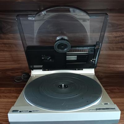 Nice Technics Model SL-7 Direct drive automatic turntable system - Record player