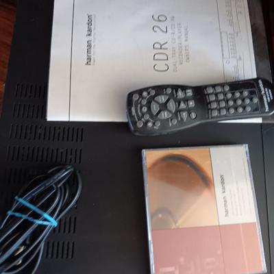 Harmon / Kardon CDR 26 Dual- Tray CD-R / CD-RW Recorder / Player With remote