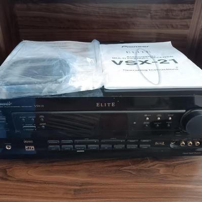 Pioneer Elite Audio / Video Multi-Channel Receiver VSX-21