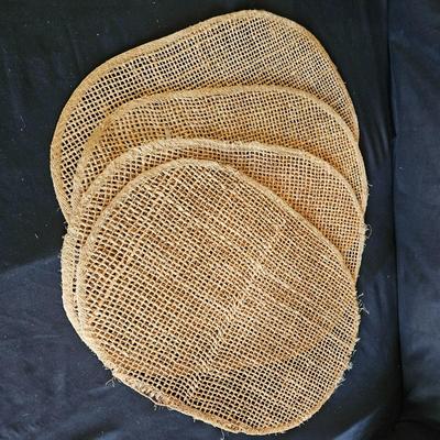 Placemats, Table Runners and Trivets (DR-DW)
