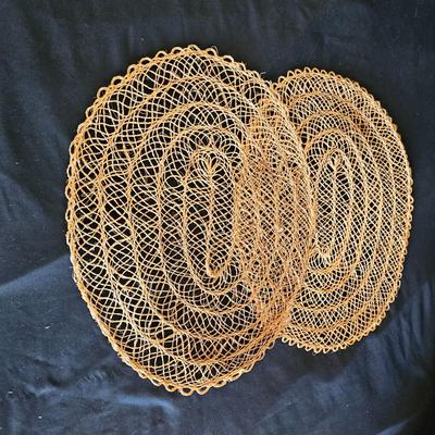 Placemats, Table Runners and Trivets (DR-DW)