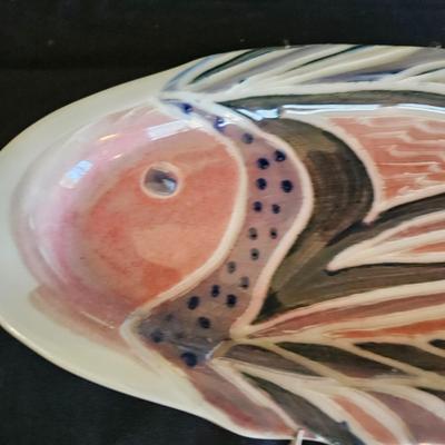 Unique Fish Pottery Pieces, incl. Local Artist Doug Dacey (DR-DW)