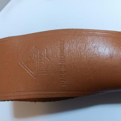 Mint PUMA 6377 White Hunter Genuine Pumamaster steel Solingen Germany Knife with leather sheath stag horn handle