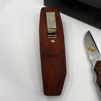 462 Limited Edition 100 Years Anniversary Eagle Feather Inlay #1094 Buck Knife
