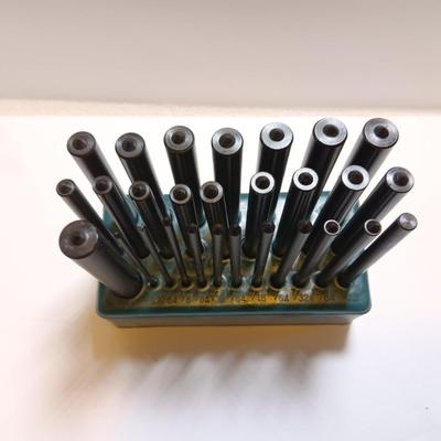 Pittsburgh P3577 28-piece Transfer Punch set