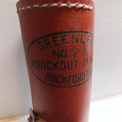 GREENLEE No. 735 Knockout punch set in leather organizing case COMPLETE