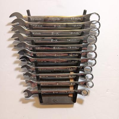 SK Tools - 7-17mm 11-Piece Metric Combination Wrench Set