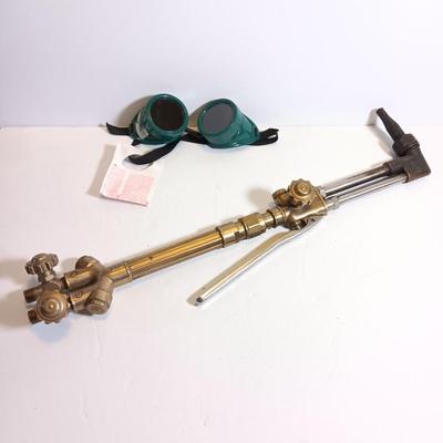 Victor straight cutting / welding torch head with shades and welding gloves.