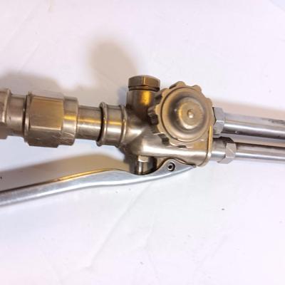 Victor straight cutting / welding torch head with shades and welding gloves.