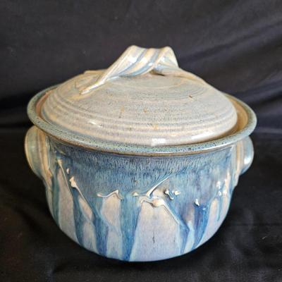 Pottery Lidded Bowl and Vases (LR-DW)