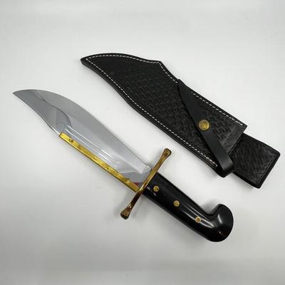 465 Case XX Bowie Hunter Survival Knife / Scabbard