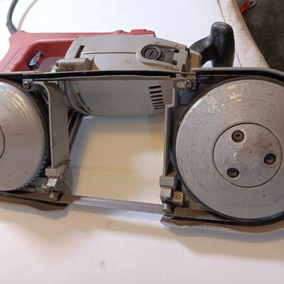 Milwaukee electric Heavy-Duty Band saw 6230