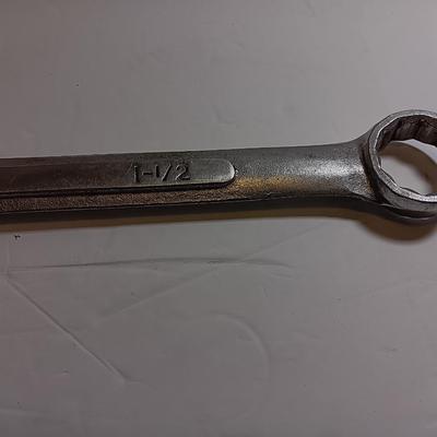 LARGE 1-1/2 wrench