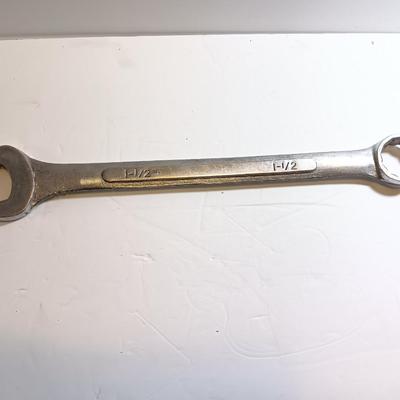 LARGE 1-1/2 wrench