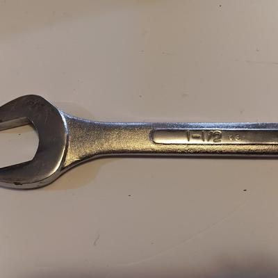 LARGE 1-1/2 wrench
