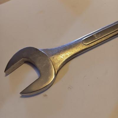 LARGE 2" wrench