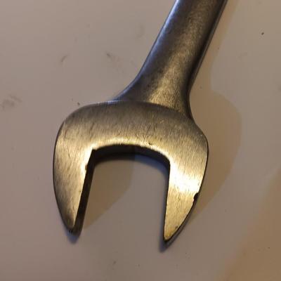 LARGE 1-3/8" Proto Challenger wrench