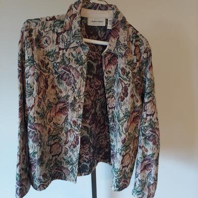 Muâ€™umuâ€™u Dresses, Jackets and More (B1-BBL)