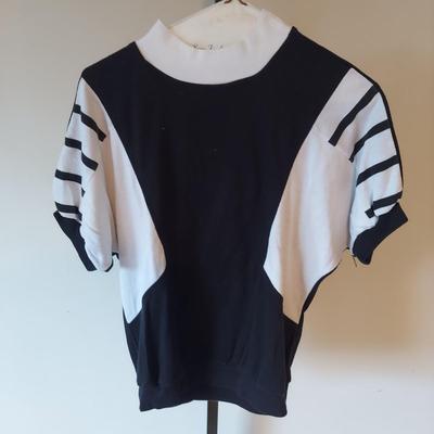 Muâ€™umuâ€™u Dresses, Jackets and More (B1-BBL)