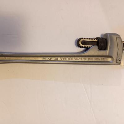 18" 8|8 Ridgid Aluminum Pipe Wrench