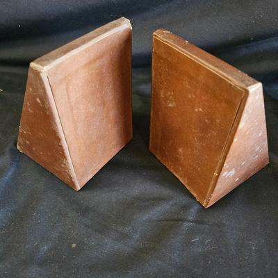Leather Bound Decanter, Bookends and More (LR-DW)