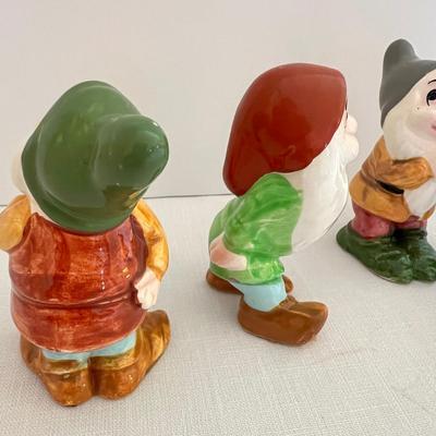 4 Vintage Walt Disney Prod. Snow White & Seven Dwarfs Figurines