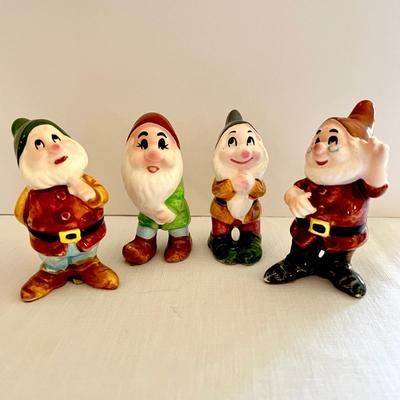 4 Vintage Walt Disney Prod. Snow White & Seven Dwarfs Figurines