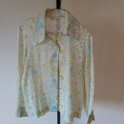 60s & 70s Vintage Matching Sets, Blouses and Skirts Size Small (B1-BBL)