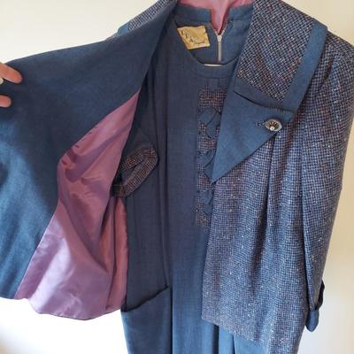 60s & 70s Vintage Matching Sets, Blouses and Skirts Size Small (B1-BBL)