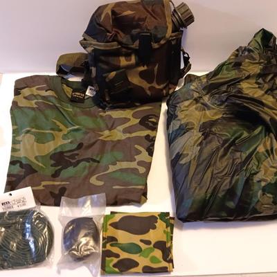 Camouflage rain jacket - T shirt- bandana and more
