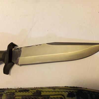 AITOR BOWIE knife with leather camouflage sheath