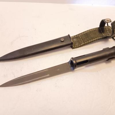 FN FAL C bayonet, Belgium M63 with scabbard
