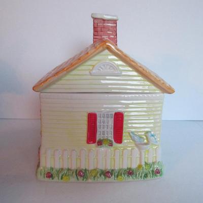 Nestle Toll House Cookie Jar House Shaped