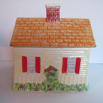 Nestle Toll House Cookie Jar House Shaped
