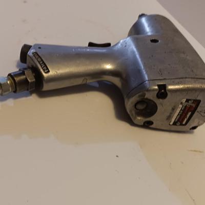 Sears Craftsman Pneumatic air Impact wrench model 875-188840