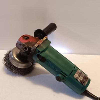 Makita Electric 125 mm Disc Grinder Mosel GA5000