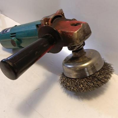 Makita Electric 125 mm Disc Grinder Mosel GA5000