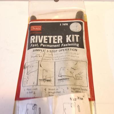 Craftsman Riveter Kit with 15" Pittsburgh adjustable wrench