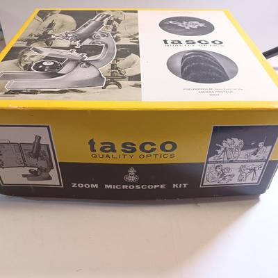 Tasco Quality Optics Zoom Microscope kit - appears complete.