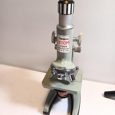Tasco Quality Optics Zoom Microscope kit - appears complete.